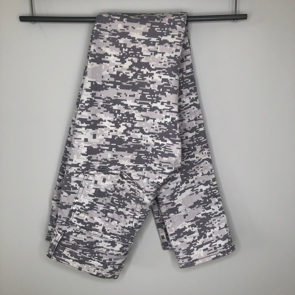 Rag & Bone Grey Camo Print Skinny Jeans Size‎ 25